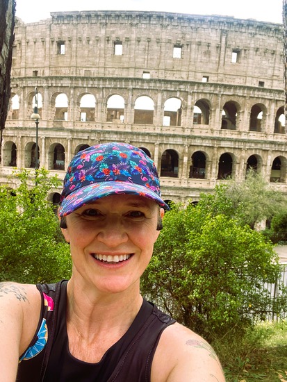 View photos in new tab