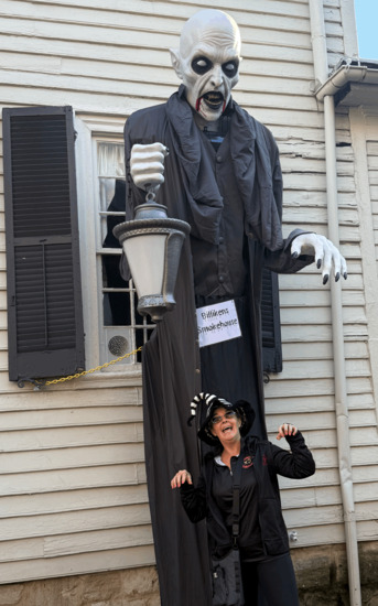 View photos in new tab