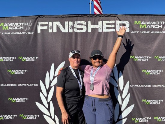 View photos in new tab